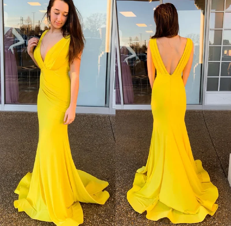 Women's Wedding Apparel Sexy Mermaid Yellow Prom Dresses V-Neck Evening Gowns