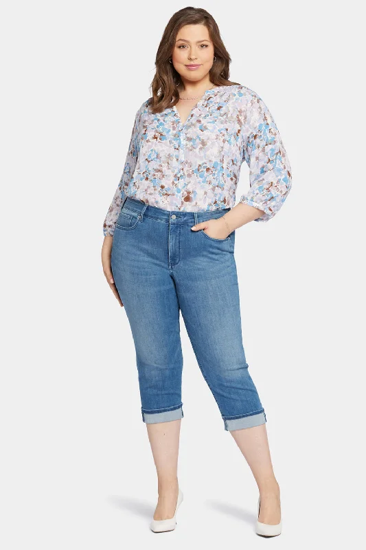 Trendy Women's Apparel for All Seasons Marilyn Straight Crop Jeans In Plus Size - Stunning