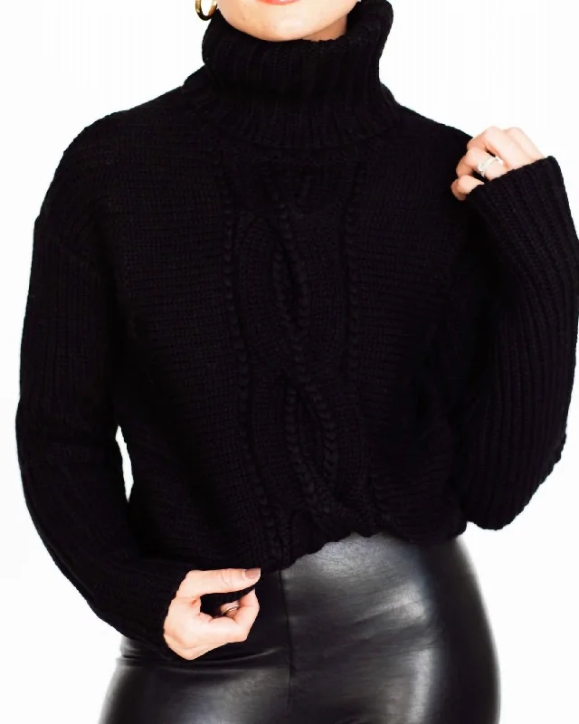 Women's Seasonal Garments Chunky Cabled Turtleneck In Black