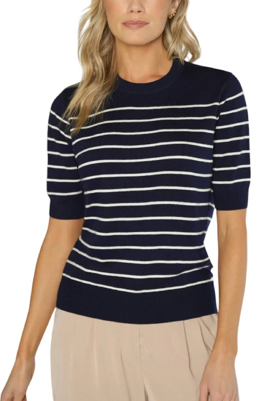 Women's Date Night Outfit Claire Sweater Top In Navy