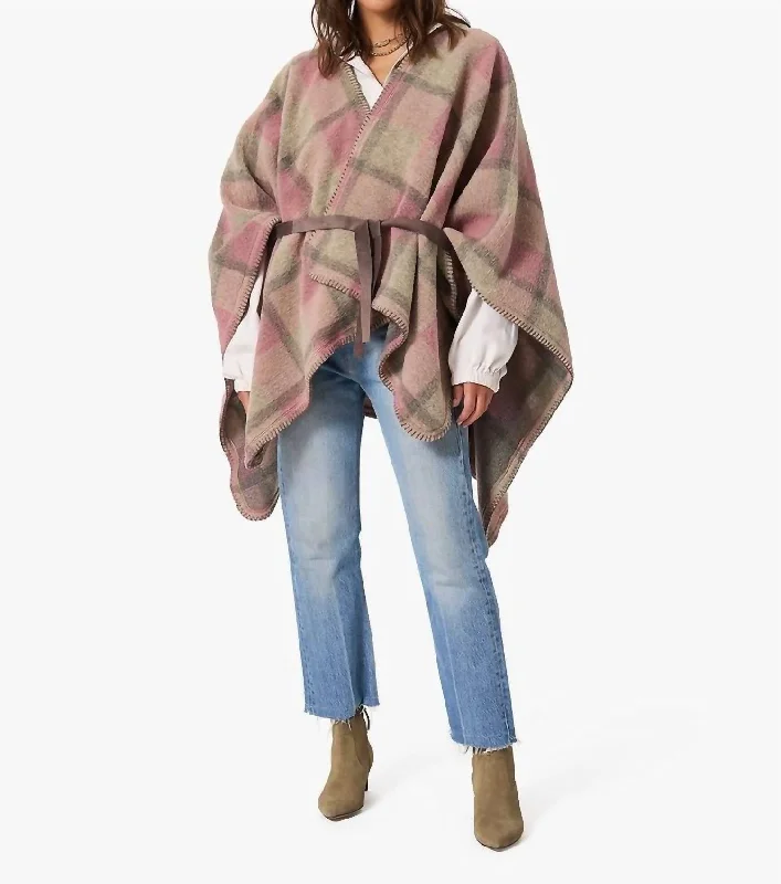 Women's Vacation Attire Wynter Poncho In Mink Rose