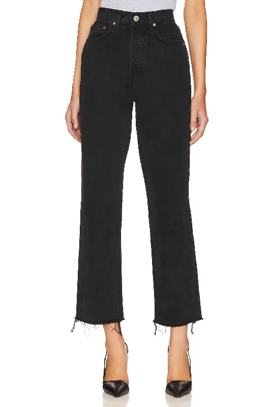 Timeless Women's Outfit Cassidy Mid Rise Straght Jeans In East Side Black