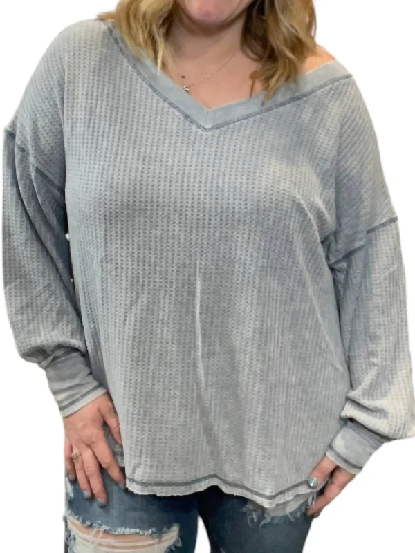 Women's Athletic Apparel Waffle Knit Bubble Sleeve Pullover Sweater In Grey