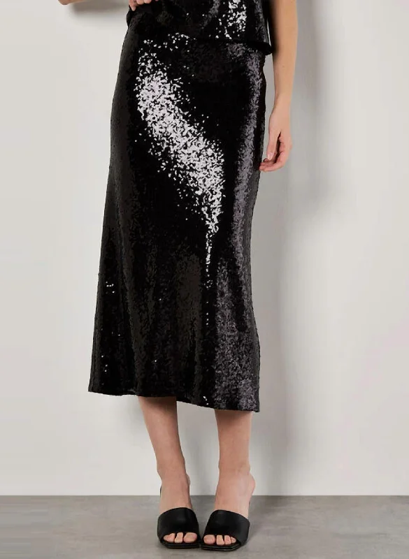 Modern Women's Outfit Sequin Bias Cut Skirt In Black