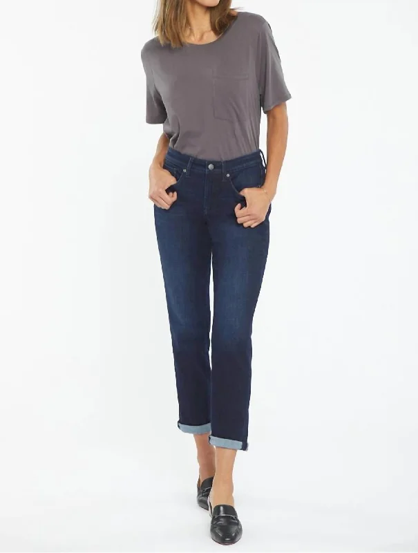 Online Boutique Stores Margot Girlfriend With Rolled Cuff Jean In Rapture