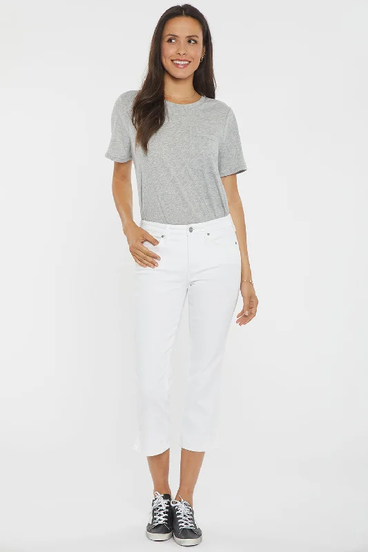 Women's Clothing Stores Chloe Capri Jeans In Petite - Optic White