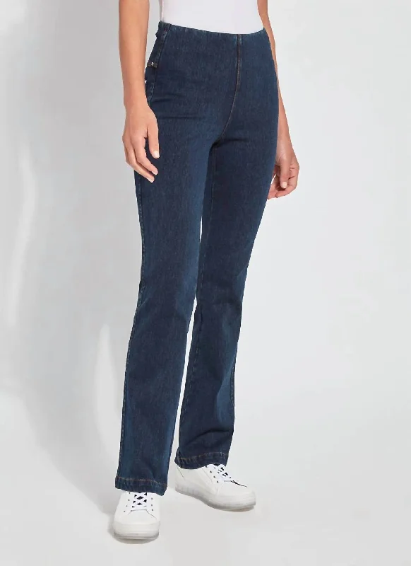 Women's Seasonal Garments Baby Bootcut Jeans In Indigo