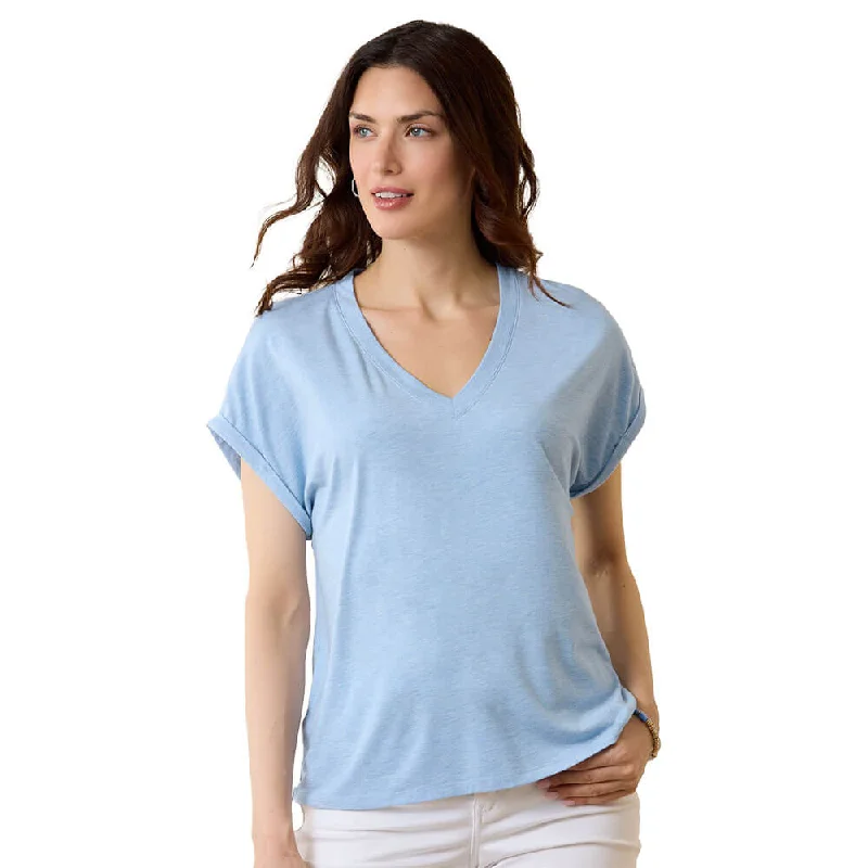 Sustainable Women's Apparel Tommy Bahama Women's Kauai Jersey V-Neck T-Shirt - Lt Sky Hthr