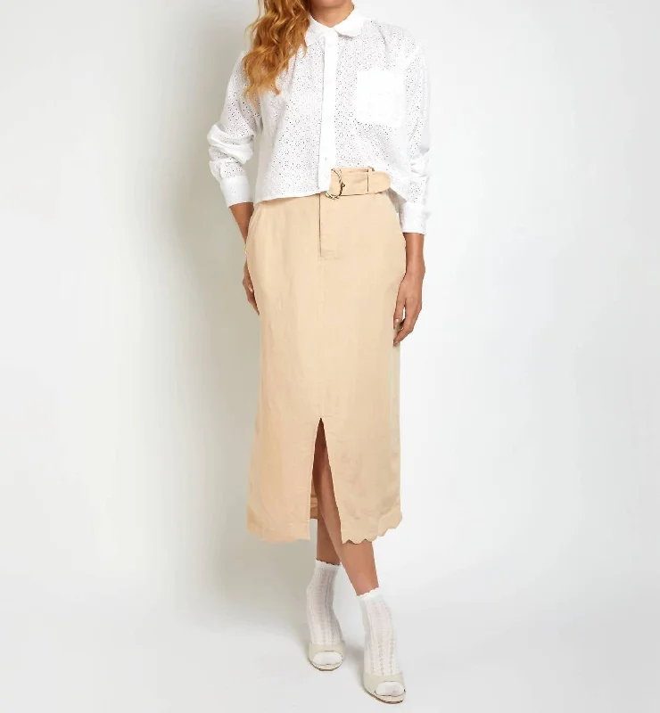 Women's Functional Apparel For Outdoor Activities The Sarita Skirt In Natural