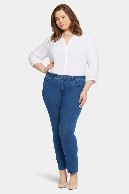 End Of Season Sale Clothing Le Silhouette Sheri Slim Jeans In Plus Size - Treasured