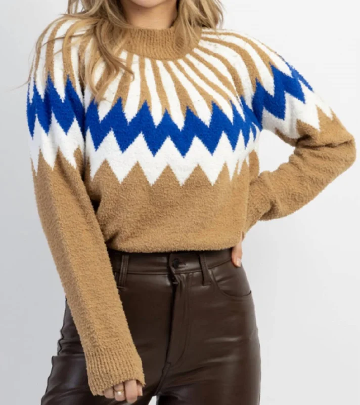 Women's Vintage Garments Tis The Starburst Sweater In Beige