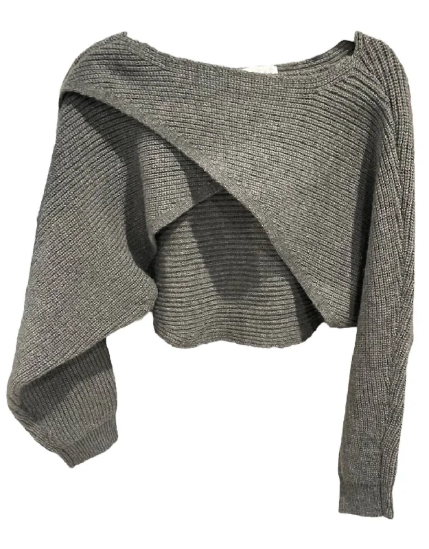 Modern Women's Outfit Crisscross Knit Sweater In Grey