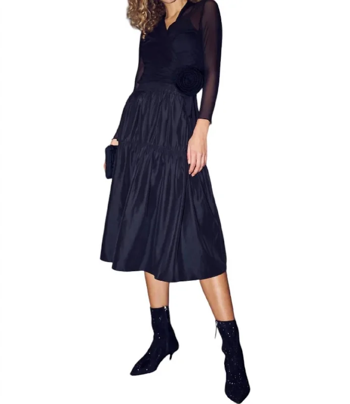 Everyday Women's Fashion Trends Vian Skirt In Black