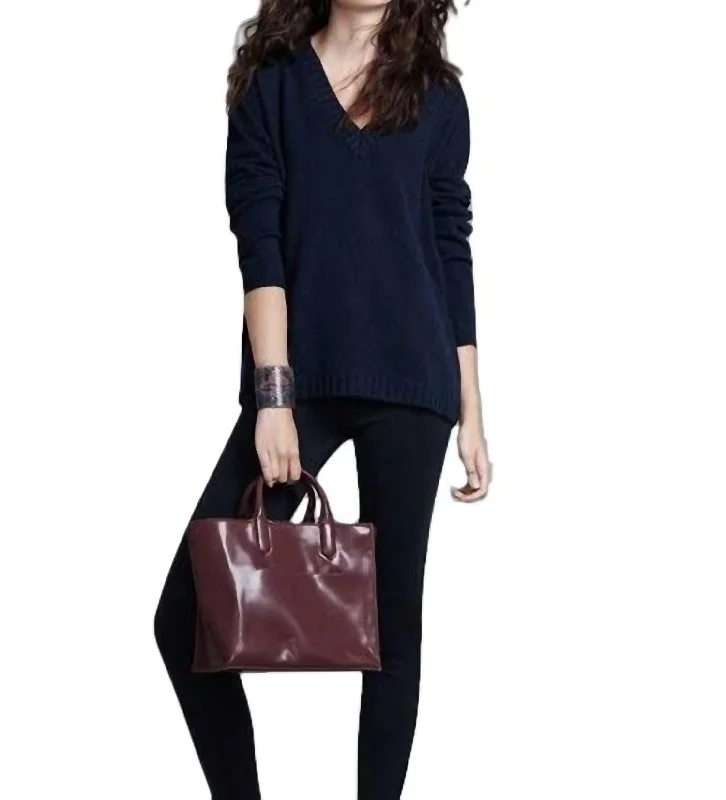 Women's Stylish Casual Garments Luxe T-Back Vee Sweater In Navy/truffle