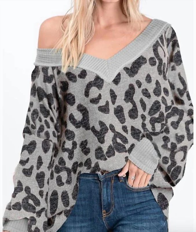 Women's Clothes And Garments Hairy Leopard V Neck Sweater In Grey