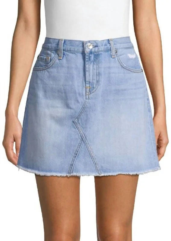 Women's Trendy Outfit Denim Frayed Hem Santa Cruz Mini Skirt In Blue