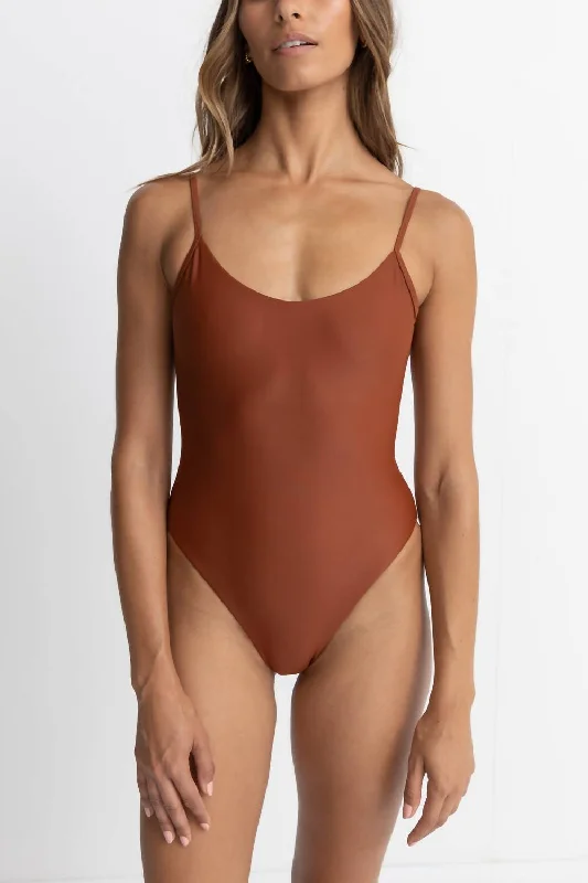 Women's Date Night Outfit Classic Minimal One Piece In Rust