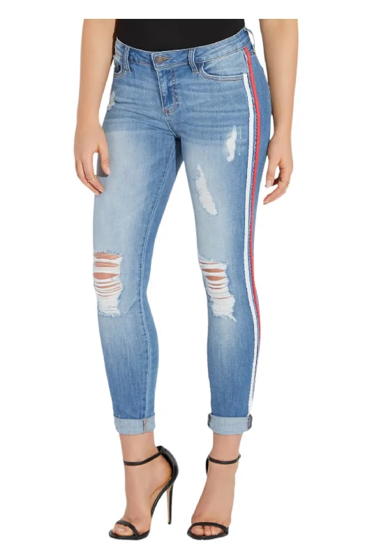 Women's Trendy Activewear Apparel Striped Crop Skinny Jeans In Light Wash