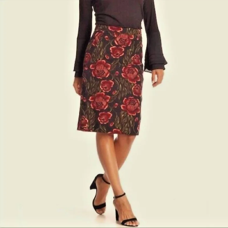 Unique Women's Fashion Pieces Floral Roses Print Woven Pencil Skirt In Multicolor