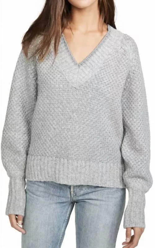 Charming Women's Garments V-Neck Mesh Shoulder Sweater In Pale Grey