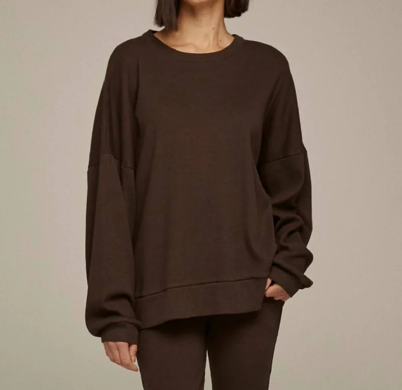 Casual Chic for Women Women's Porter Ribbed Oversized Crew Pullover In Umber