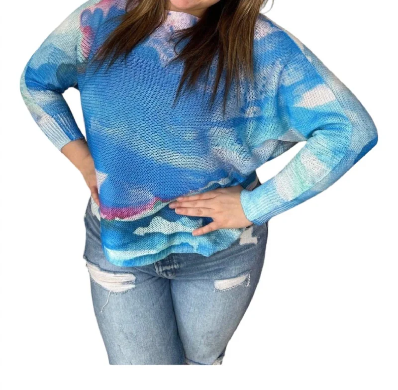 Women's Floral Print Outfit Shades Of The Tide Batwing Sweater In Bright Blue